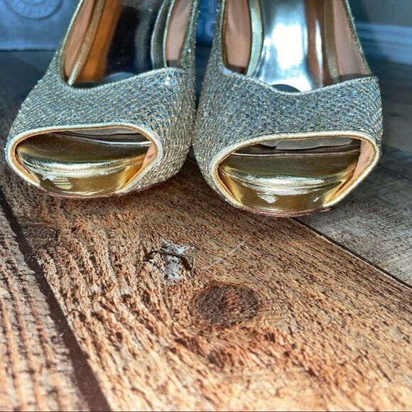 Badgley Mischka Metallic Crackled ‘Lust’ Heels 9M - Picture 6 of 15